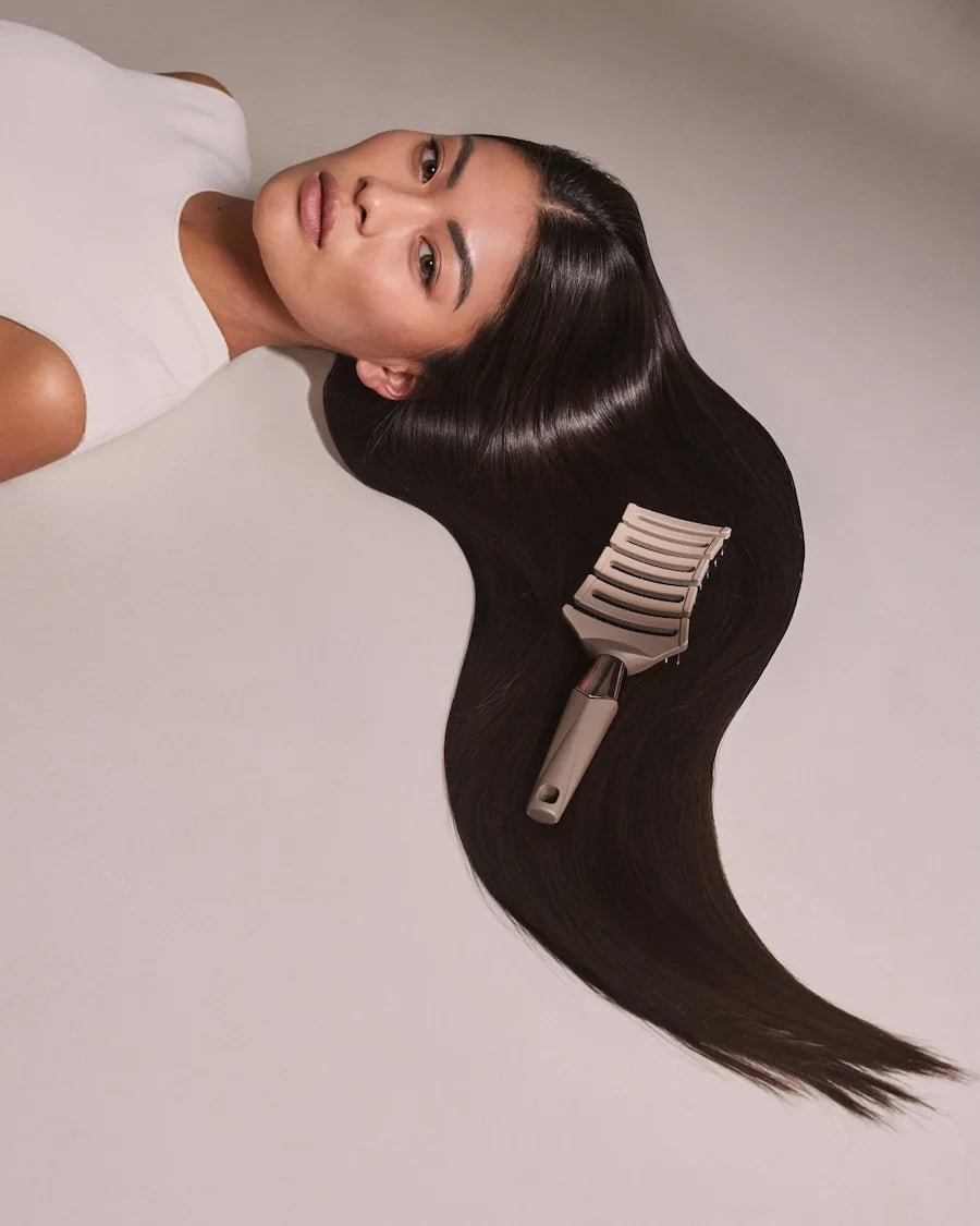 Mane Maven The Zigzag Brush
